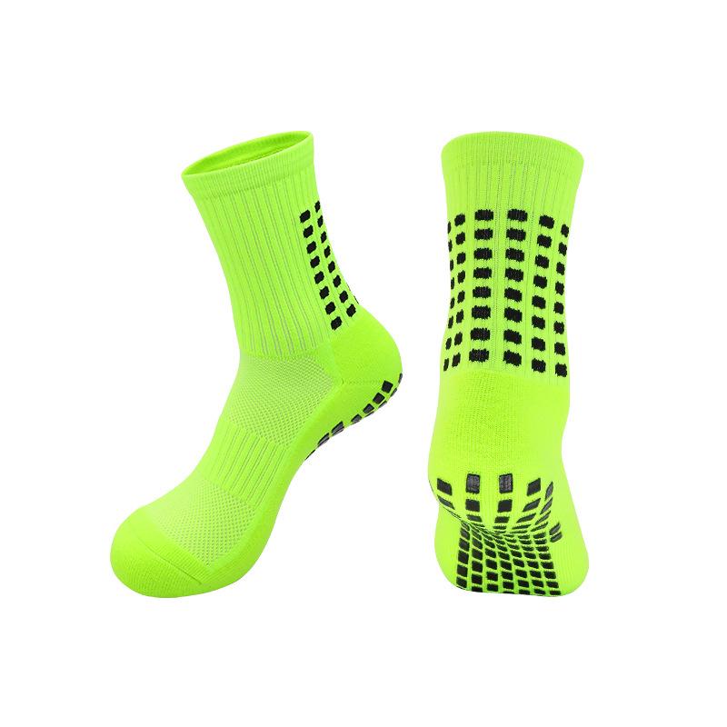 "Havlu Tabanlı Yetişkin Kaymaz Nefes Alabilen Orta Boy Antrenman Futbol Çorapları"