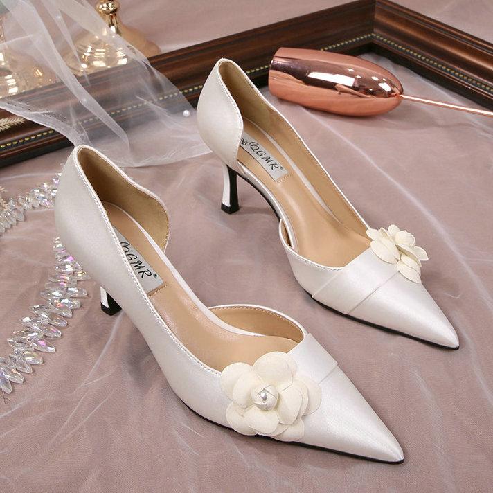 Fashion Fine Heeled Sandals Wedding Shoes Lady Fairy Style French Camellia White Wedding Shoes Satin Single Shoes