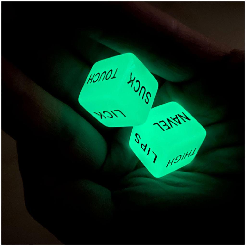 Luminous English Flirting Dice: A pair of glow-in-the-dark dice for a creative posture game.