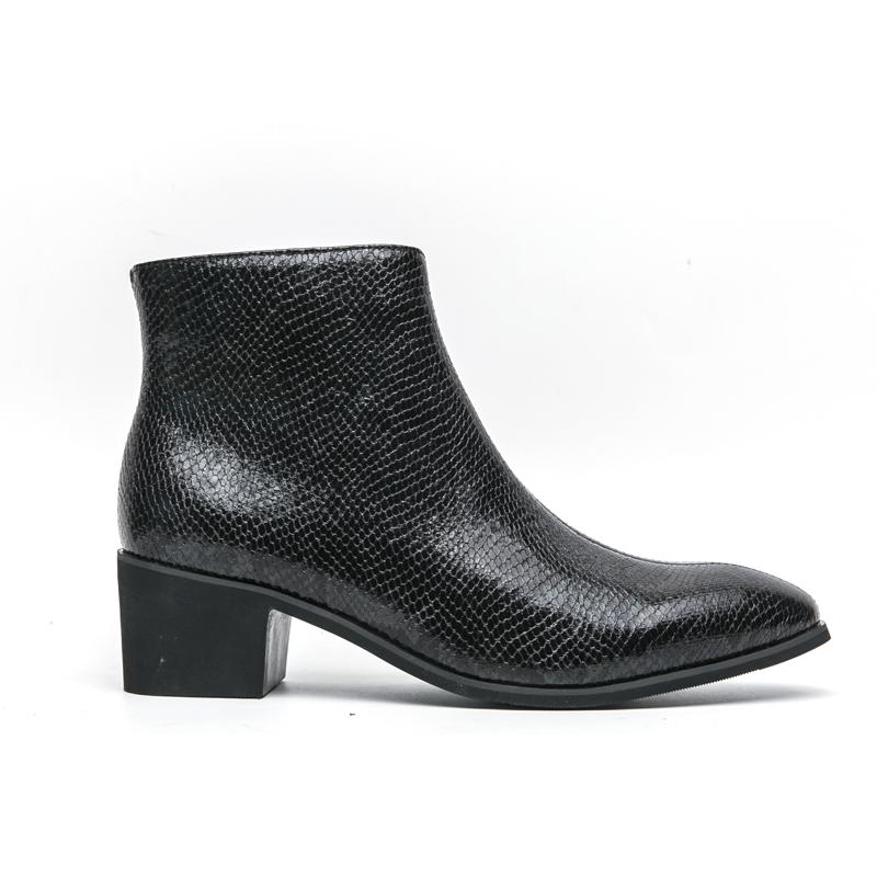 Fashion Leather Boots For Man Genuine Leather Big Size Boots High Quality Designer Formal Shoes Casual Shoes Fashion Business