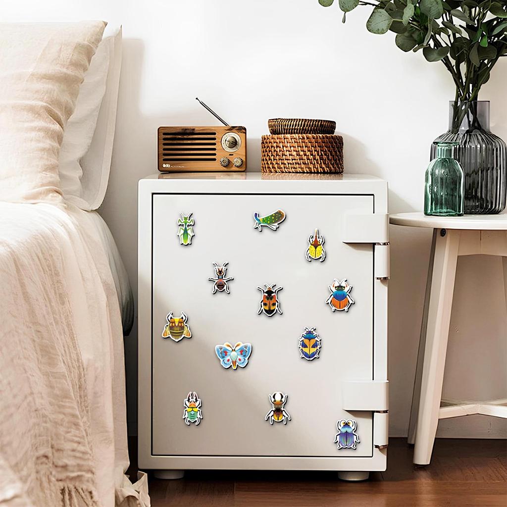 Set of 20 Cartoon Insect Refrigerator Magnets – Colorful, Cute, Waterproof, Creative Magnetic Stickers.