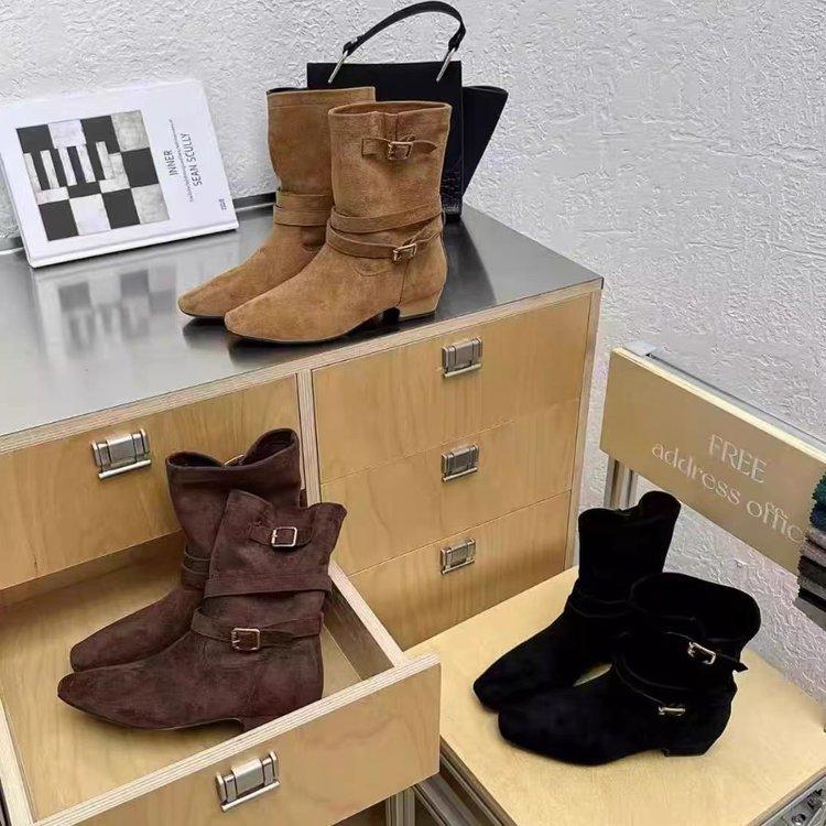 2025 Korean Version of the New Niche Design Retro French Boots Small Square Head Western Boots Thick Heel Martin Boots Women's Boots
