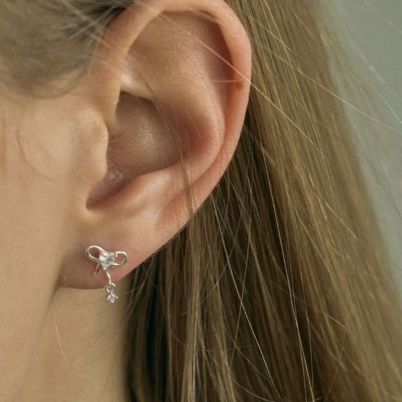 aora CZ HEART RIBBON STUD EARRING #0008