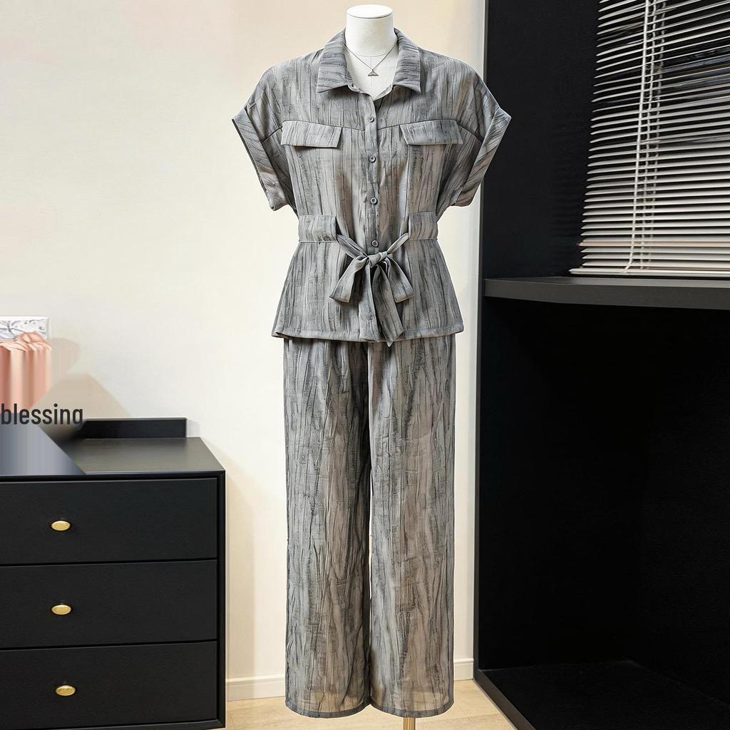 Casual Lapel Short Sleeve Two-Piece Set: 2026 Fashion Slimming Suit for Women