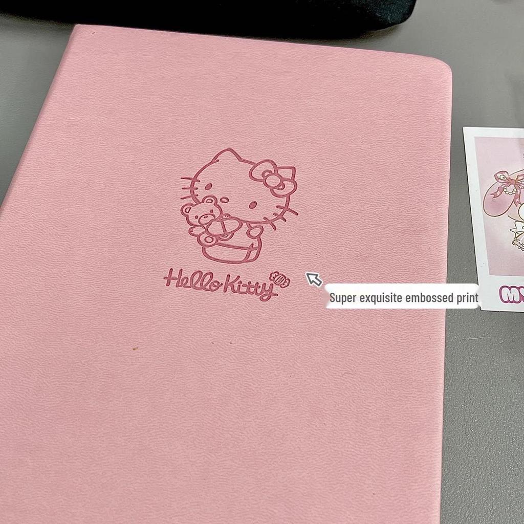 Hello Kitty Herzliches Schülerheft mit bunten Seiten