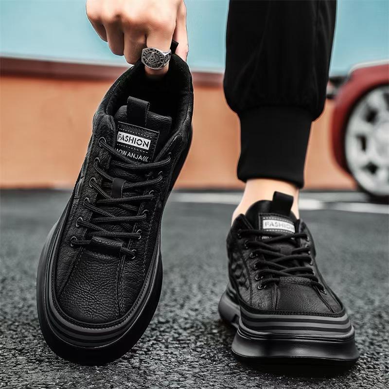 Freizeitschuhe Frühling neuer Student Sport Live Outdoor Board Schuhe Leder Schwarz Herrenschuhe