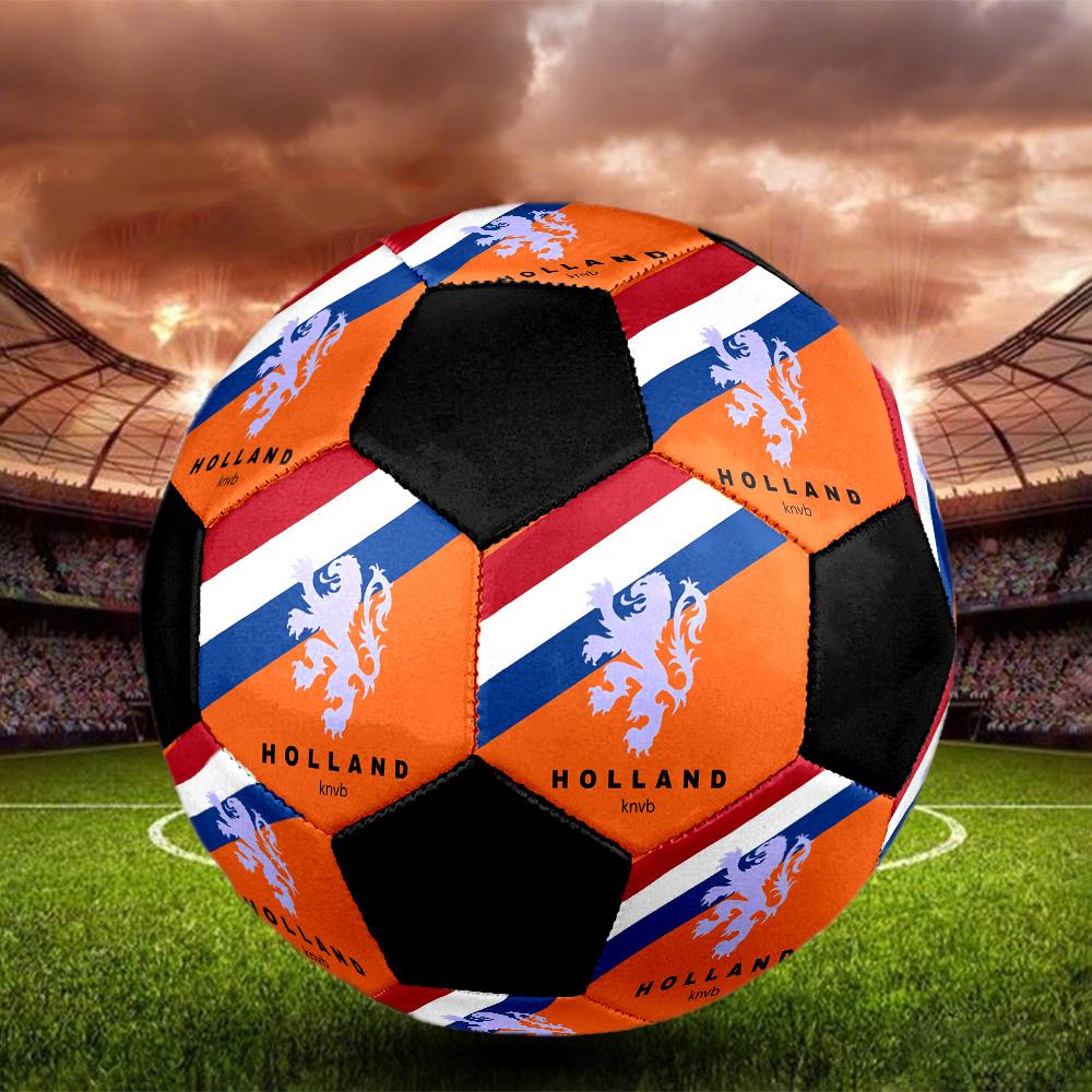 Pallone Calcio a 5 KNVB Colorato Cucito a Macchina PVC Misura 5 Pronto per Allenamento di Squadra e Competizione Durevole Rimbalzo Elevato Fantastico Regalo Sportivo