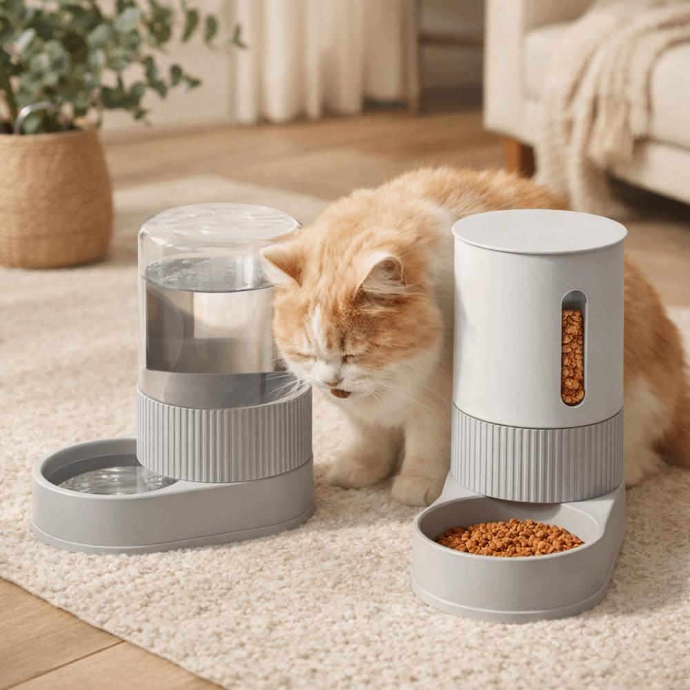 Large Capacity Gravity Food Bowl Transparent Pet Water Dispenser Pet Water Fountain  Daily Feeding