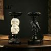 Schedel Pilaar Kaarsenstandaard Halloween Kandelaar Houder Decoratie, Gotische Raaf Houder, Unieke Basis Spookachtige Kroonluchter voor Tafelblad Woondecoratie Hars Kraai