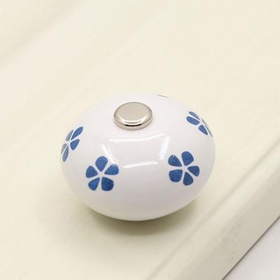 Accessori e parti di mobili – Maniglie per porte