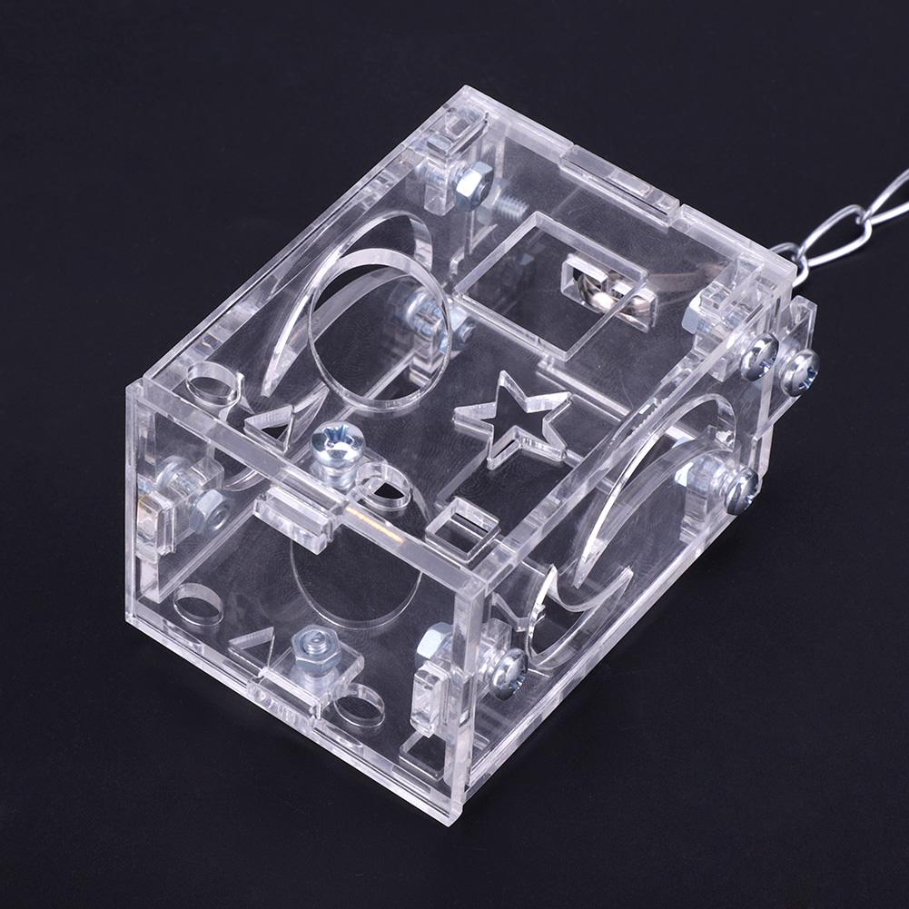Acrylic  Feeder, Transparent High Temperature Proof Puzzle Food Basket with Different Shapes Lattices for Birds  Hamster