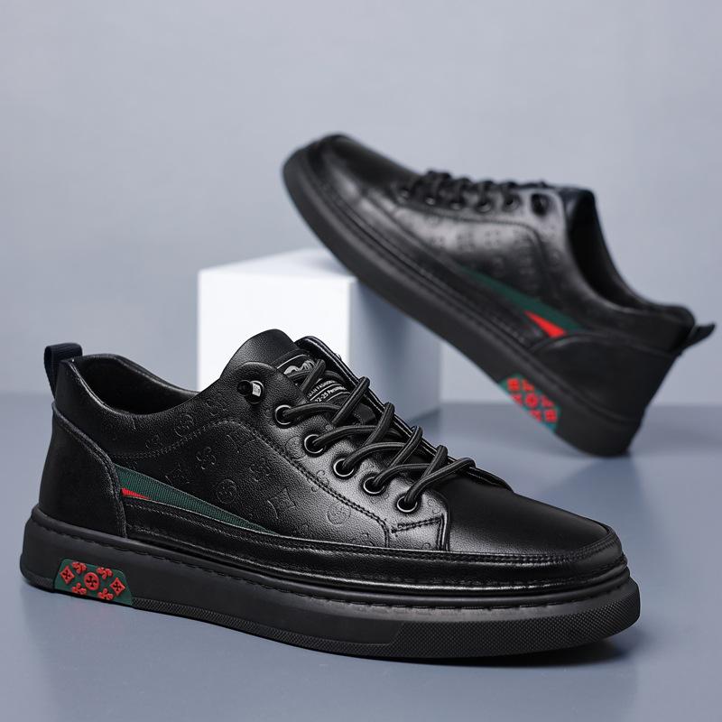 Men's 2025 new cowhide soft-soled little white shoes lace-up versatile leather shoes men's youth foot casual board shoes