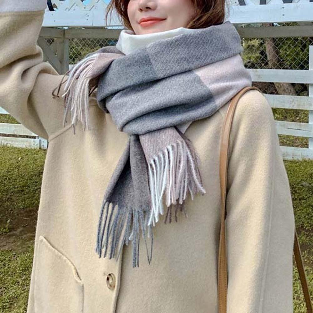 Polyester Knitted Wool Scarf Soft Long Neckscarf with Tassel Gifts Classic Plaid Scarf  Winter