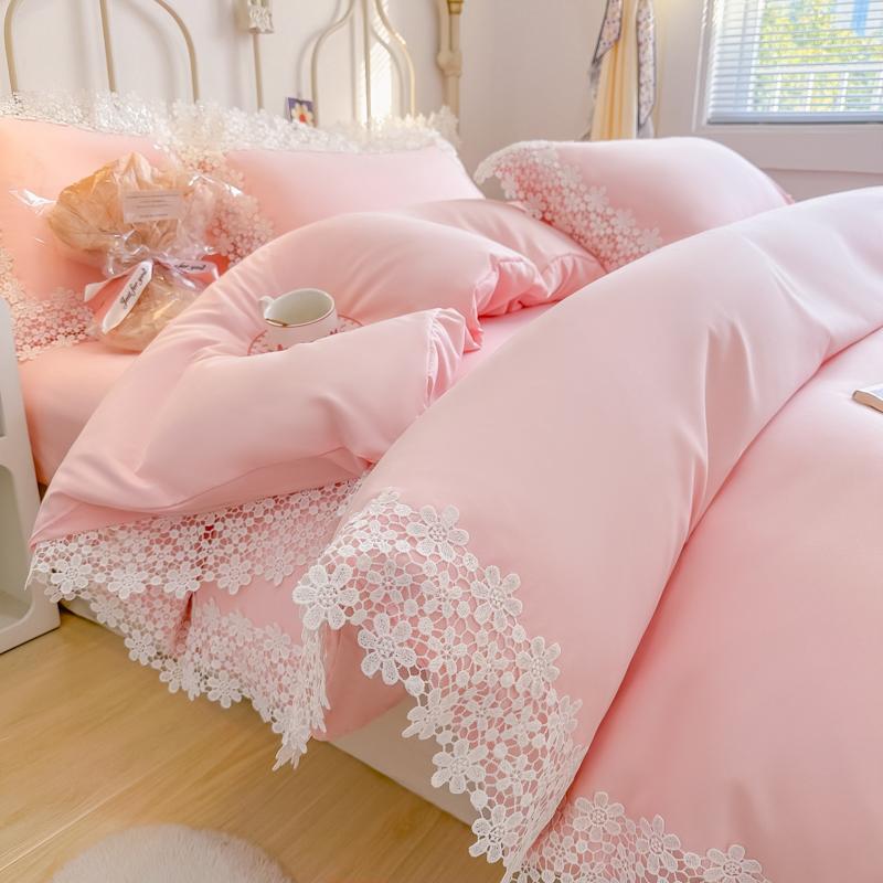 Solid Color Bedding Set with Lace Edge Princess Style Pink Bed Cover Set Queen/King Bed Sheet Sets for Girls Double Bedding Sets