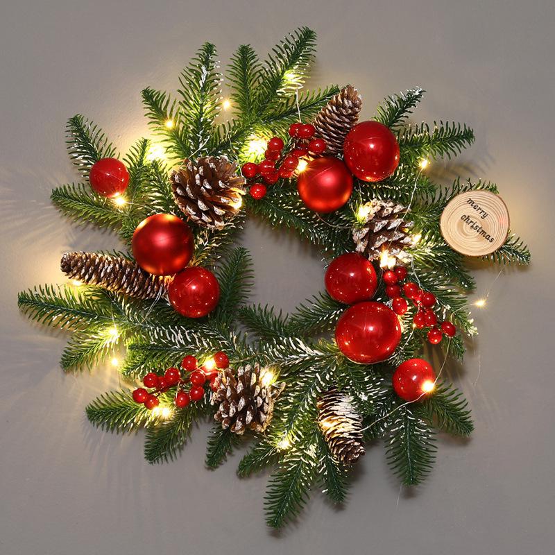 Festlicher Weihnachtsbaum-Kranz oder Geweih-Türhänger Dekoration