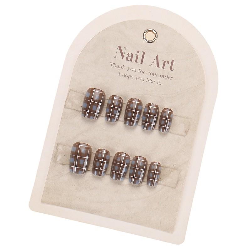 High-End Autumn/Winter Retro Plaid Wearable Nail Tips - Bestseller Pre-Made Nail Strips