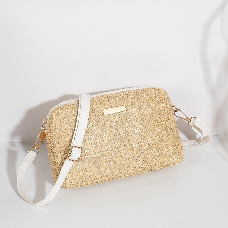 Bag Women's Spring Summer New Weaving Simple Shoulder Bag Crossbody Bag Fashion Straw Beach Bag