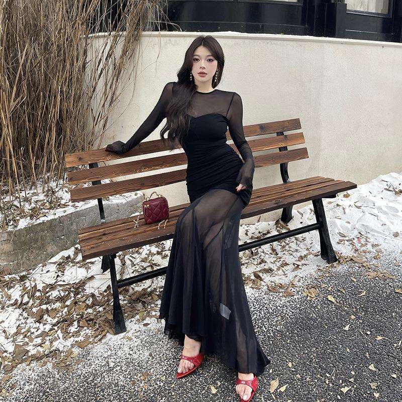 Ilya's New French Black Long-sleeved Mesh Dress Has A High Sense of Elegance and Elegance. Spice Girl