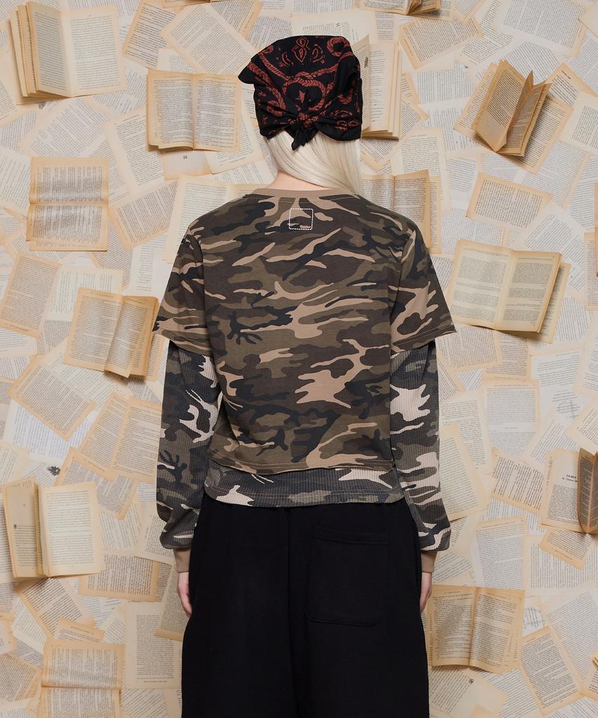UNALLOYED Layered Sleeve Camo T-Shirt / Beige