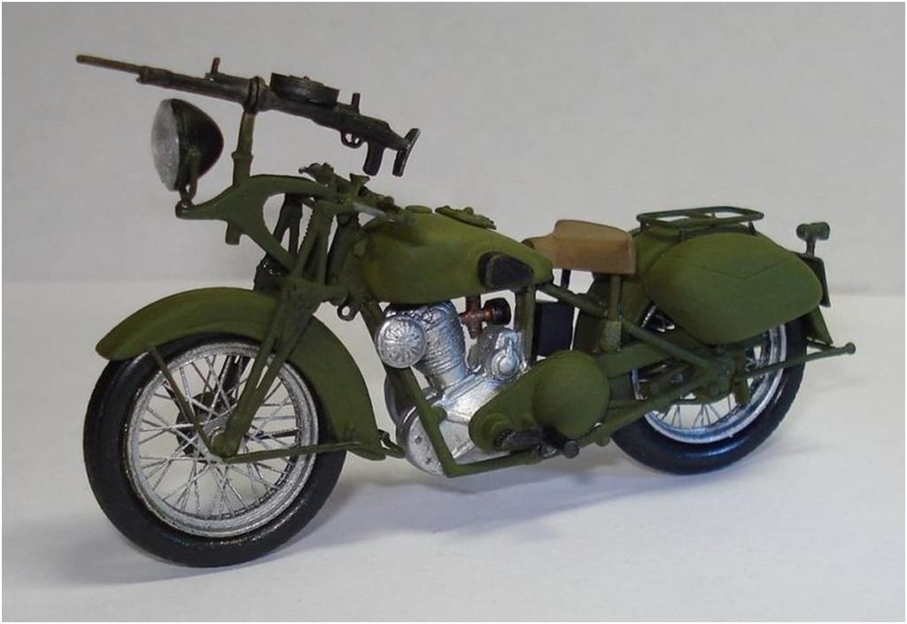 AIM Fan Model Soviet Army Military Motorcycle Etched Spoke Plastic Model AF35001 1/35 TIZ-AM-600