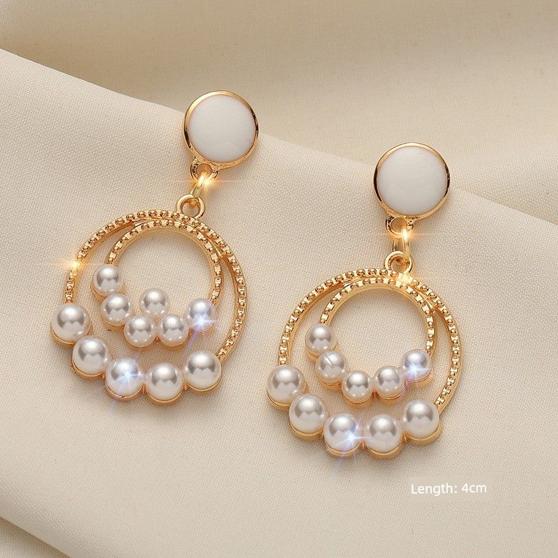 Fashion Retro Metal Geometry Silver Stud Earrings Women's 2023 Earrings Cold Wind Fancy Graceful Earrings