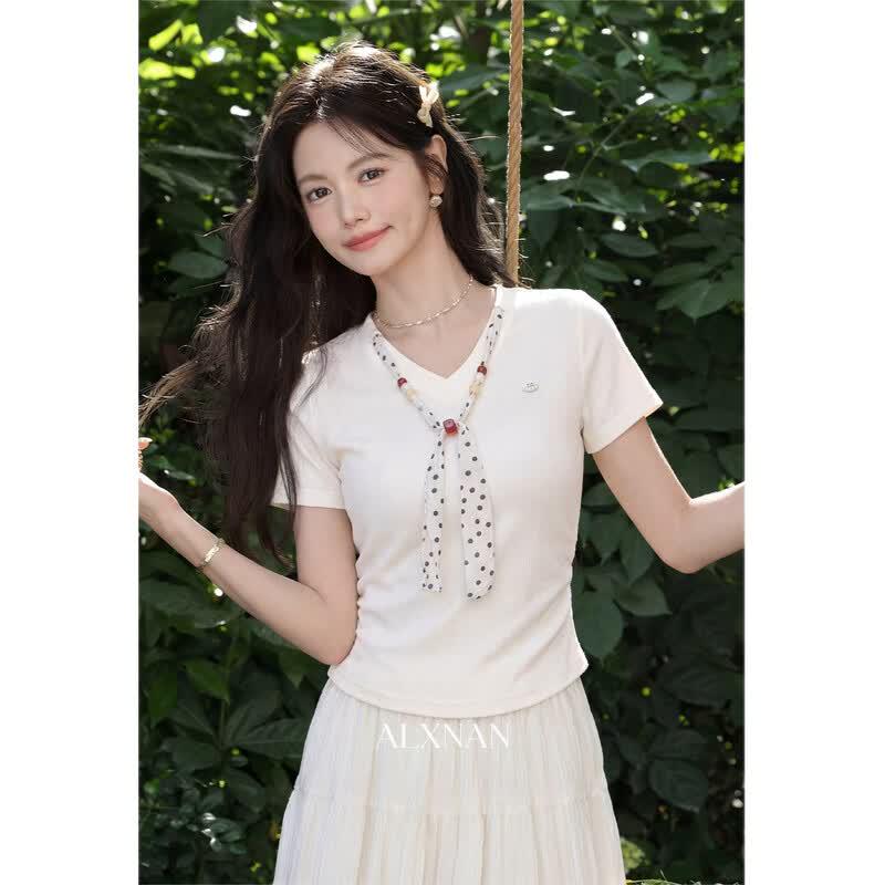 Women s French Polka Dot V-Neck T-Shirt L