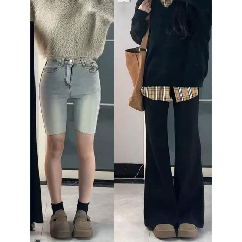 Plus Size Black Fleece-Lined Micro Flare Jeans for Women - High Waist, Slimming Bootcut, Autumn/Winter. L