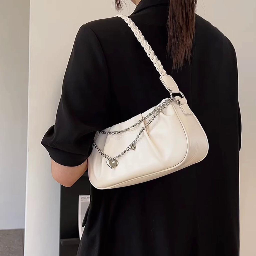 Korean Underarm Bag Summer Spice Girl Shoulder Bag Women'S Versatile Niche Commuter Out Small Bag Girls Handheld