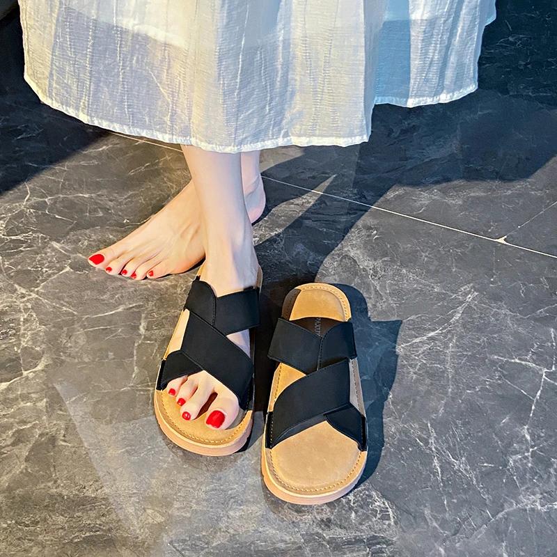 мода Женские тапочки Лето Уличные Перекрестные ремешки Пляжная обувь для женщин Сандалии — фото 6