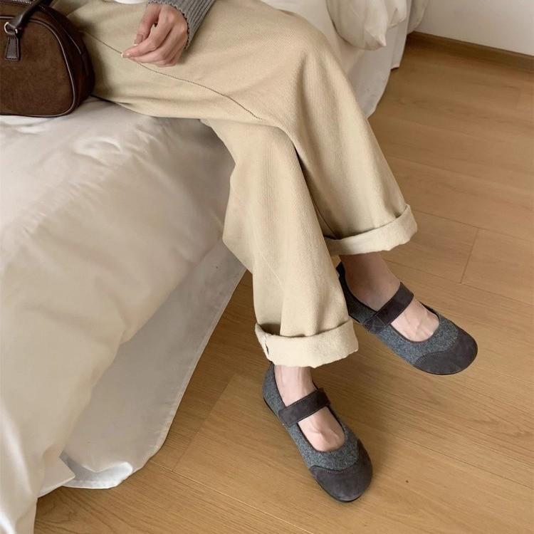 French retro round head splicing light woolen single shoes women's 2025 summer new with skirt flat Mary Jane shoes