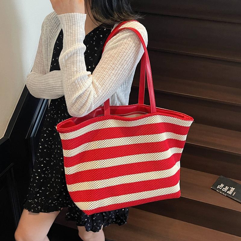 Hot-selling Women's Bags, Tote Bags, Woven Bags, Niche Commuting Fashion, Lazy Style, Portable Shoulder Canvas Bags.