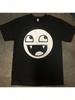 Camiseta unisex con estampado de letras