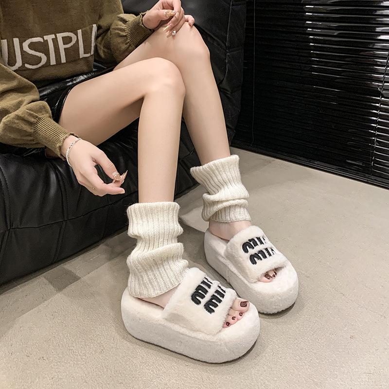 Thick-soled Fluffy Slippers Women's Outer Wear 2025 New Autumn and Winter Casual Fashion Plush Letter One-word Cotton Slippers