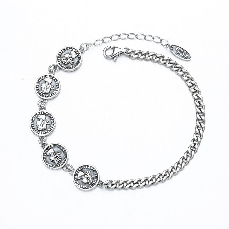 Korean Retro Figure Bracelet for Women: Trendy, Versatile, and Simple Hip Hop Accessory for Students.