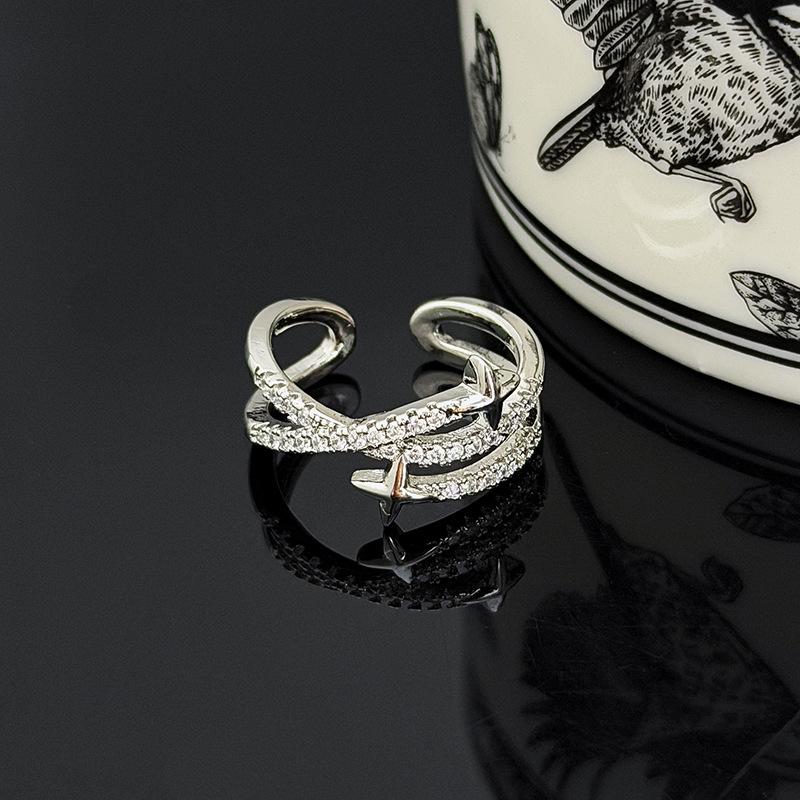High-Value Diamond-Encrusted Zircon Bead Pentagram Open Ring Stacked With Niche Design Ring Woman