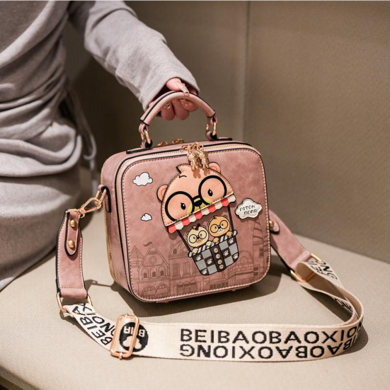 Sac Bandoulière Mignon avec Imprimé d'Ours pour Femmes Style Décontracté Bandoulière Réglable Fermeture Éclair Doublure en Polyester Design Ludique avec Personnage de Dessin Animé