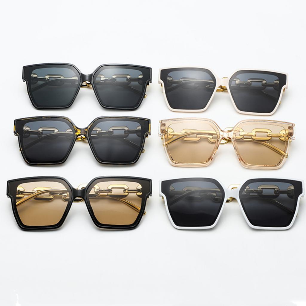 A Pair of PC Square Chain Sunglasses New NS Retro Sunglasses Personalized Sunglasses New Trend Big Box Ladies Sunglasses Ins Per
