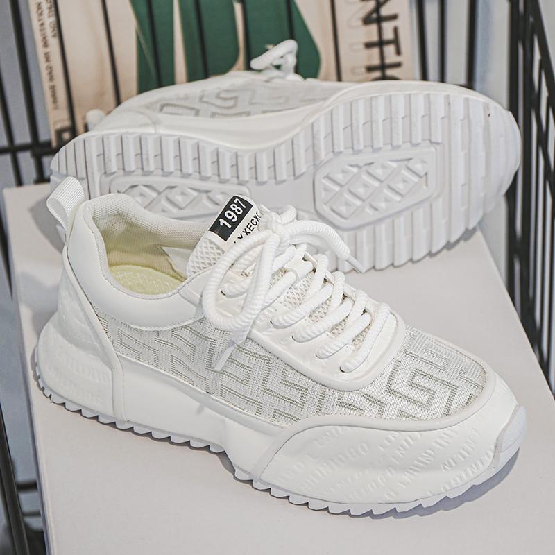 

Trendy and Fashionable New Outdoor Sports Shoes Street Running Shoes 39 білий