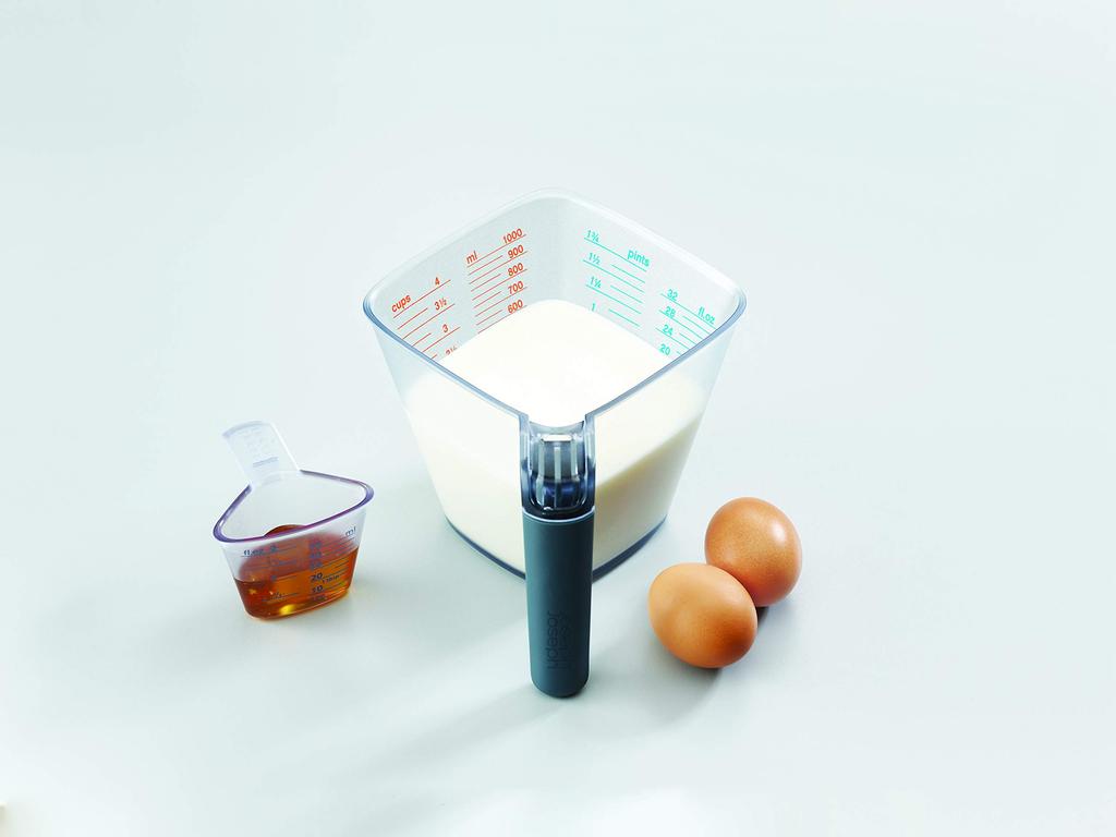 [Authentic] Joseph Joseph Stackable Measuring Cups (Align) - 50ml/1L, 2-Size Set, Easy-to-Read Scale, Convenient Angled Design