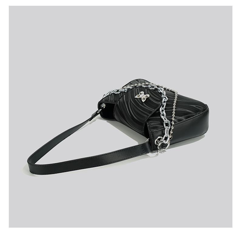 Trendy 2025 Women's Baguette Underarm Bag with High-End Texture and Niche Design