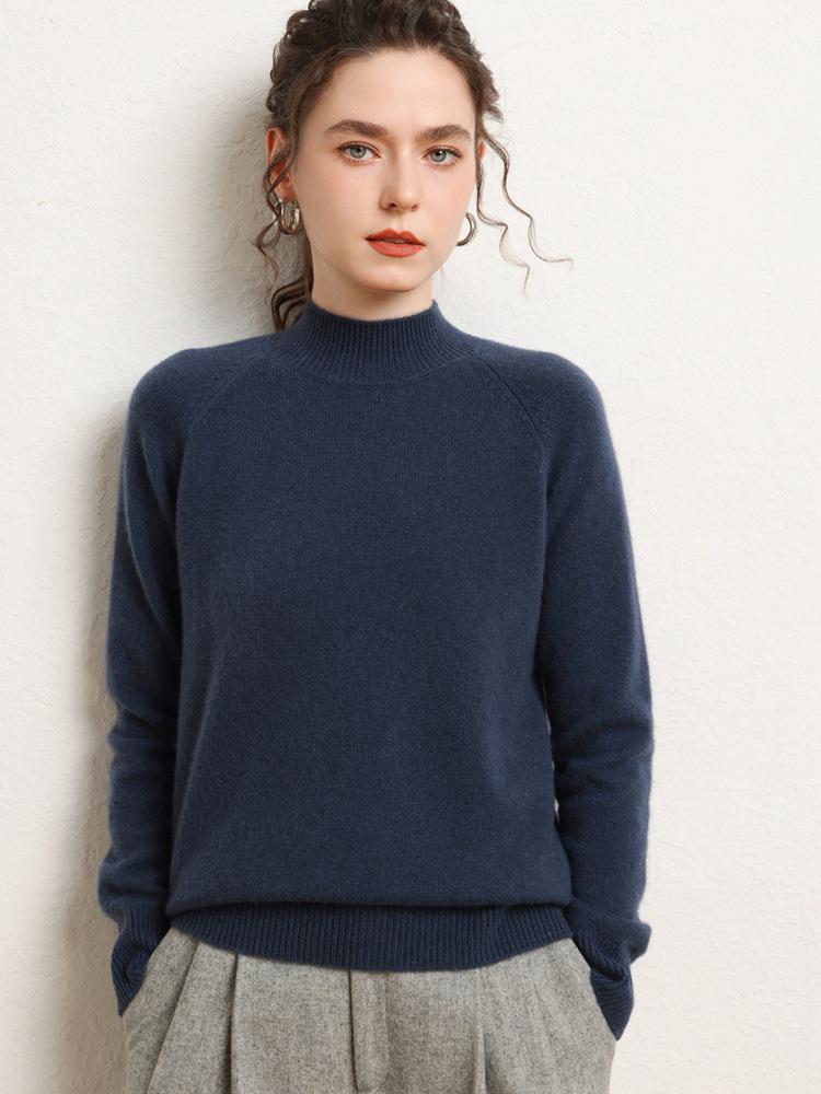 Women's Versatile Cashmere Sweater: Plain Color, Autumn/Winter, Half-High Neck, Raglan Sleeves, Double Ply, Thickened Base Layer.