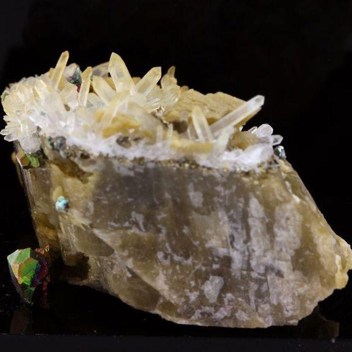 Sidérite, Quartz, Pyrite 337.2 carats