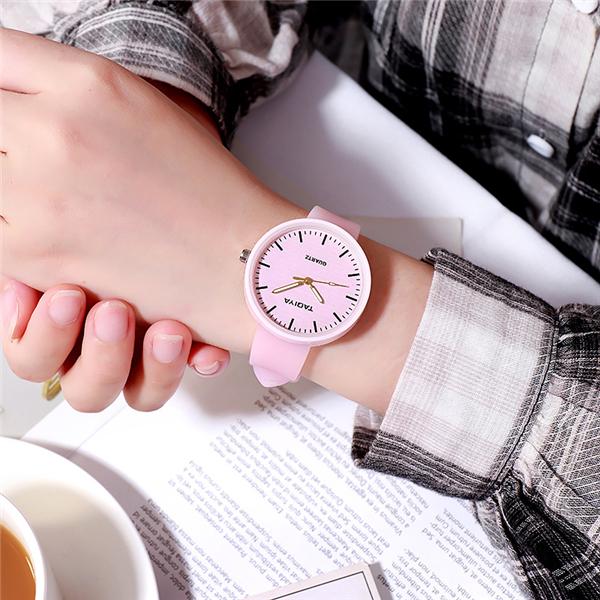 

Кварцевые светодиодные женские часы