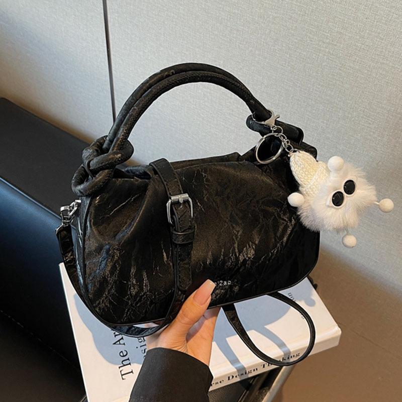 

Bag women s autumn new style about texture cloud bag fashion versatile shoulder bag messenger bag чорний