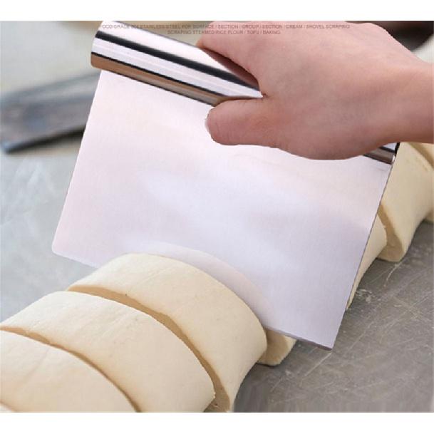 Stainless Steel Smoother Edge Cake Scraper Pizza Dough Scraper Cutter Kitchen Flour Pastry Ice Cream Cake Tool Scale