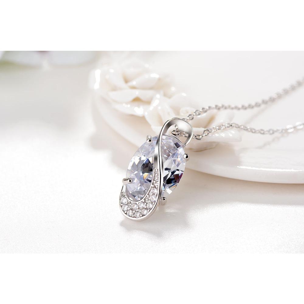 Stylish and simple pearl zircon large diamond collarbone chain temperament necklace women's versatile pendant