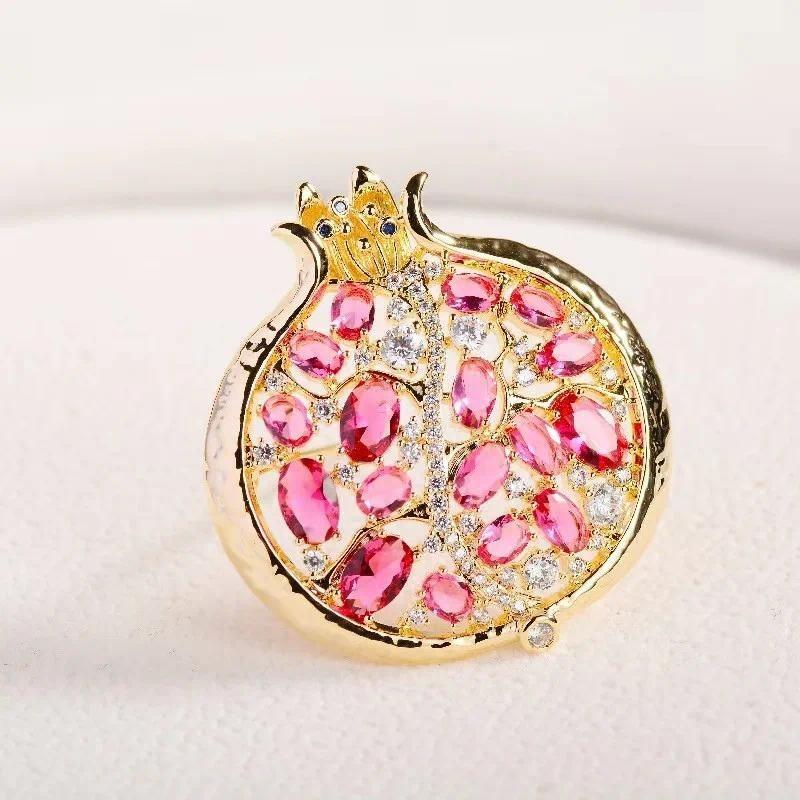 SKEDS New Fashion Rhinestone Pomegranate Brooch Women's Elegant Temperament Fruit Corsage Designed Pin Clothing Suit Accessory