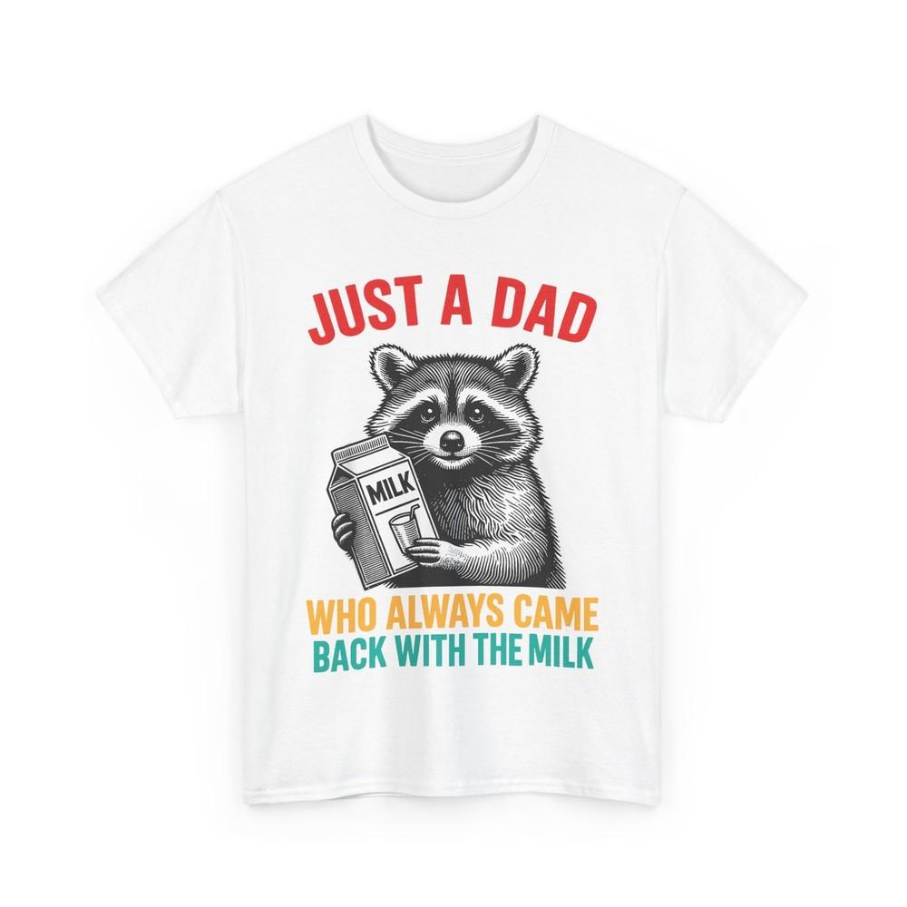 

Просто папа, который всегда возвращался с молоком. День отца. Папа. Смешная футболка. 4XL