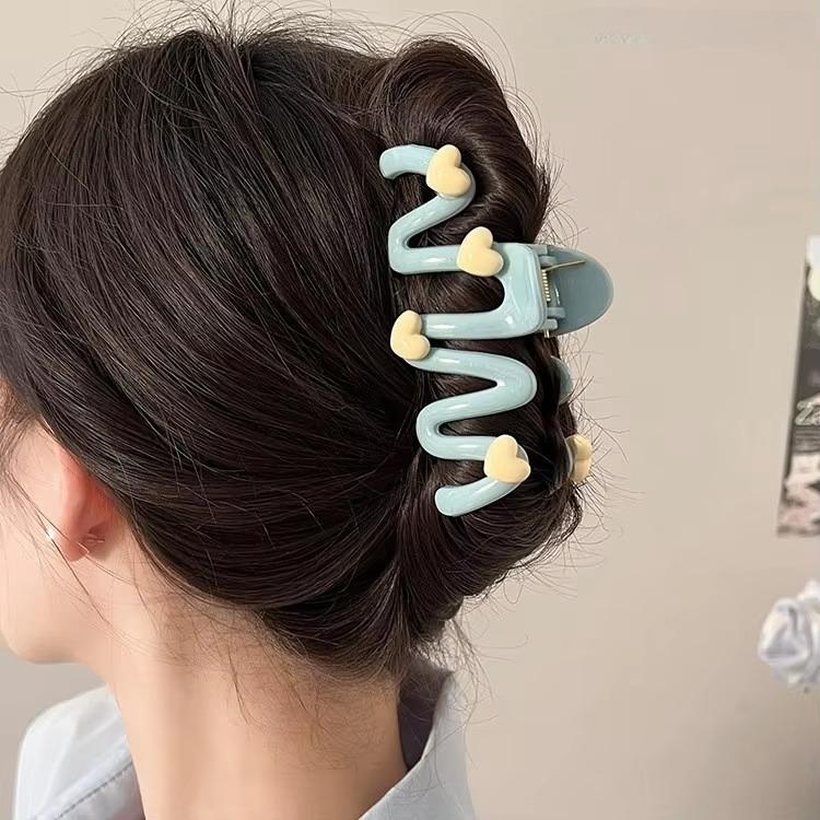 Blue Heart Wave Shaped Hair Claw Cream Color Clips for Women Sweet Cute Irregular Shark Clip Large Ponytail Clip Hairpins 11CM