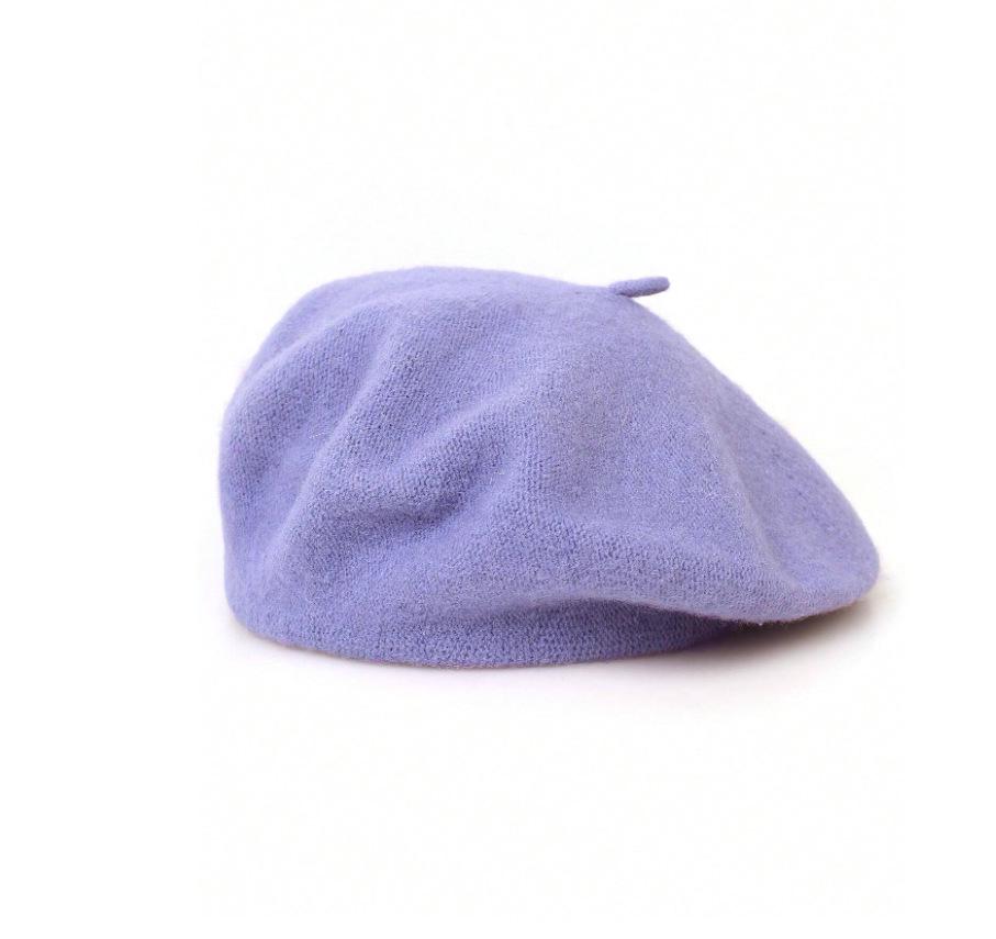 Vintage British Women's Wool Beret: Knitted Artist Hat for Autumn & Winter Warmth